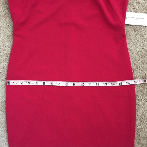 Alexia Admor Split Sleeve Dress - Picture 8 of 8